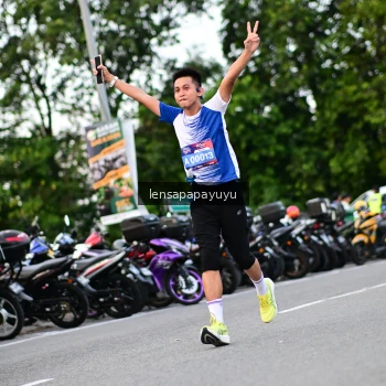 Runner Photo 4106899