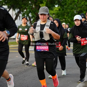 Runner Photo 4106901