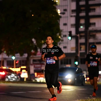 Runner Photo 4106918