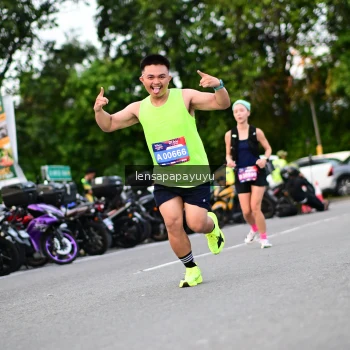 Runner Photo 4106919