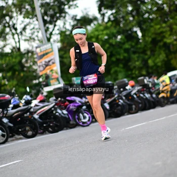 Runner Photo 4106920