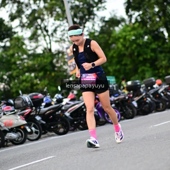 Runner Photo 4106926