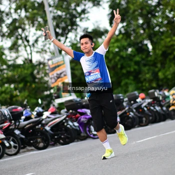 Runner Photo 4106936