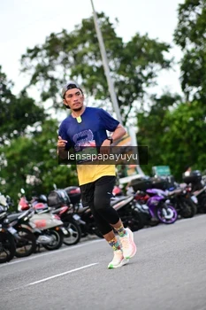 Runner Photo 4106948