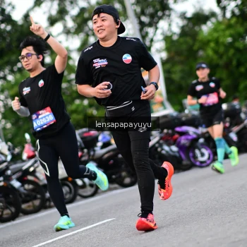 Runner Photo 4106995