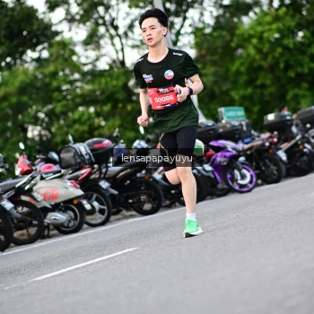 Runner Photo 4107021