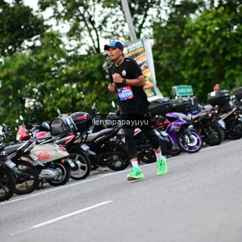 Runner Photo 4107052