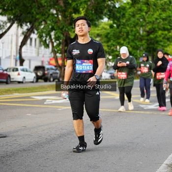 Runner Photo 4107054