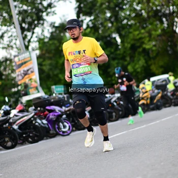 Runner Photo 4107059
