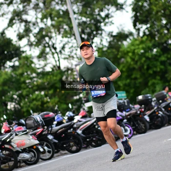 Runner Photo 4107076