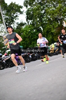 Runner Photo 4107091