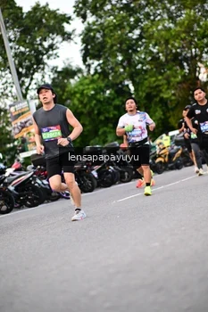 Runner Photo 4107098