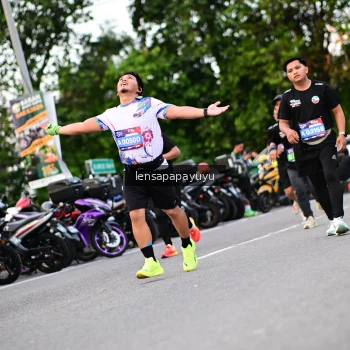 Runner Photo 4107099