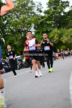 Runner Photo 4107148