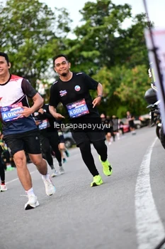 Runner Photo 4107159