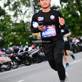 Runner Photo 4107166