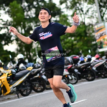 Runner Photo 4107178
