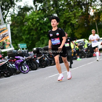 Runner Photo 4107188