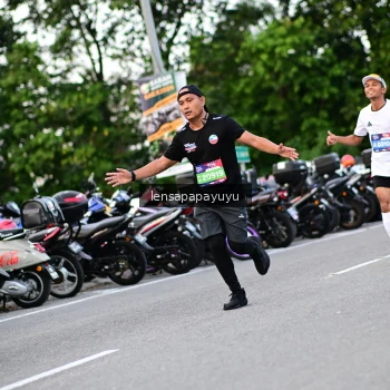 Runner Photo 4107201