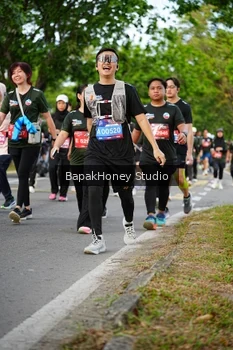 Runner Photo 4107204