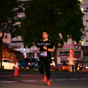 Runner Photo 4107257