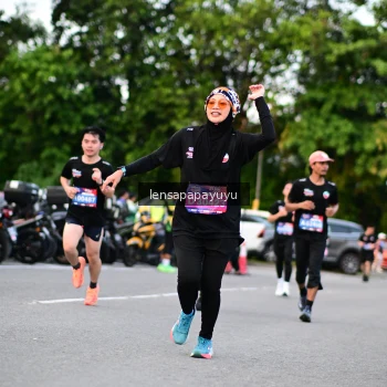 Runner Photo 4107261