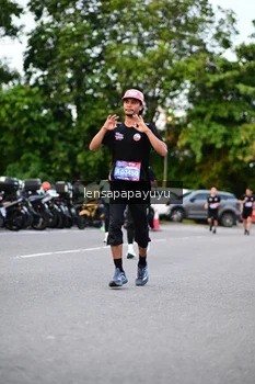 Runner Photo 4107275