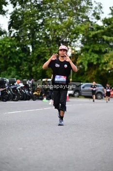 Runner Photo 4107276