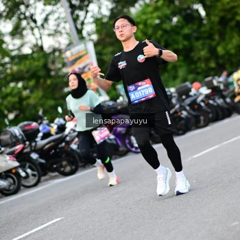 Runner Photo 4107288