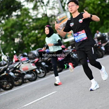 Runner Photo 4107289
