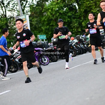 Runner Photo 4107315