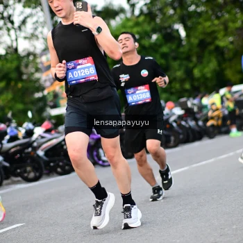 Runner Photo 4107337