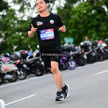 Runner Photo 4107341