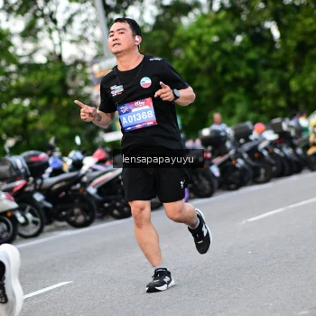 Runner Photo 4107347