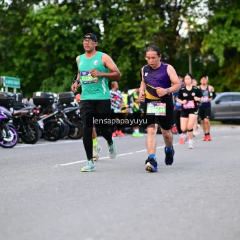 Runner Photo 4107361
