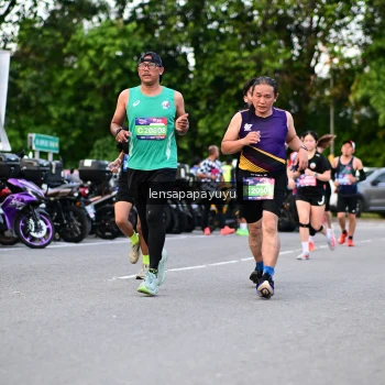 Runner Photo 4107367