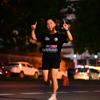 Runner Photo 4107373
