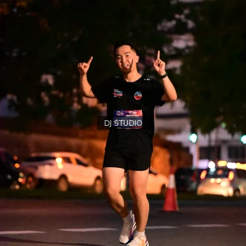 Runner Photo 4107377