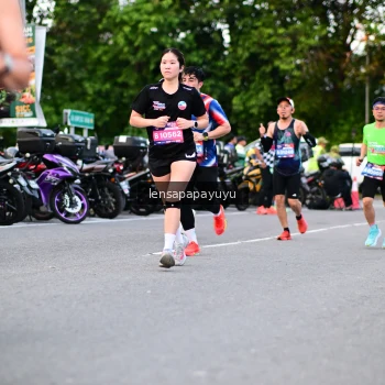 Runner Photo 4107382