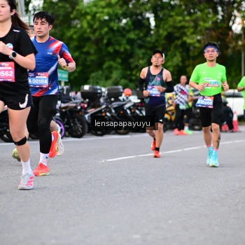 Runner Photo 4107394