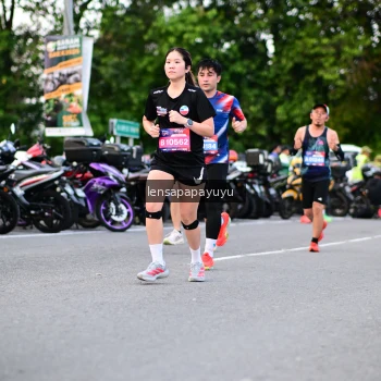 Runner Photo 4107395