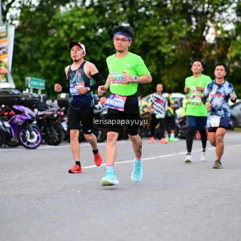 Runner Photo 4107413