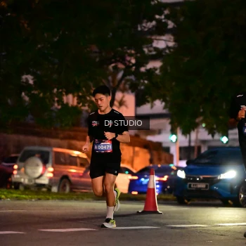 Runner Photo 4107456