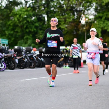 Runner Photo 4107458