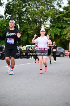 Runner Photo 4107468