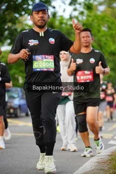 Runner Photo 4107478