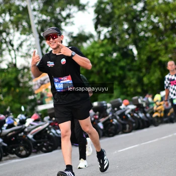 Runner Photo 4107485