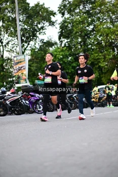 Runner Photo 4107508