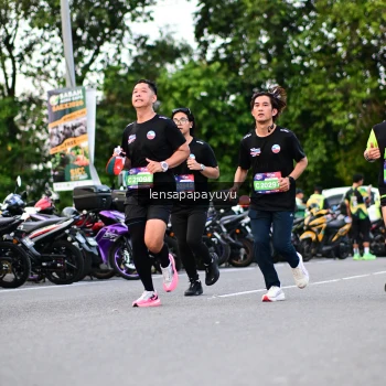 Runner Photo 4107518