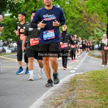 Runner Photo 4107520